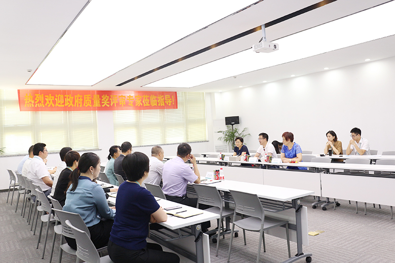 杭州遠(yuǎn)大生物制藥有限公司等杭州市三家企業(yè)榮膺“2018江干區(qū)政府質(zhì)量獎”殊榮，成為質(zhì)量管理先進(jìn)標(biāo)桿企業(yè)。